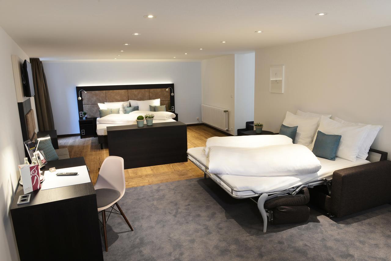 Uhu Gaestehaus Superior ケルン エクステリア 写真